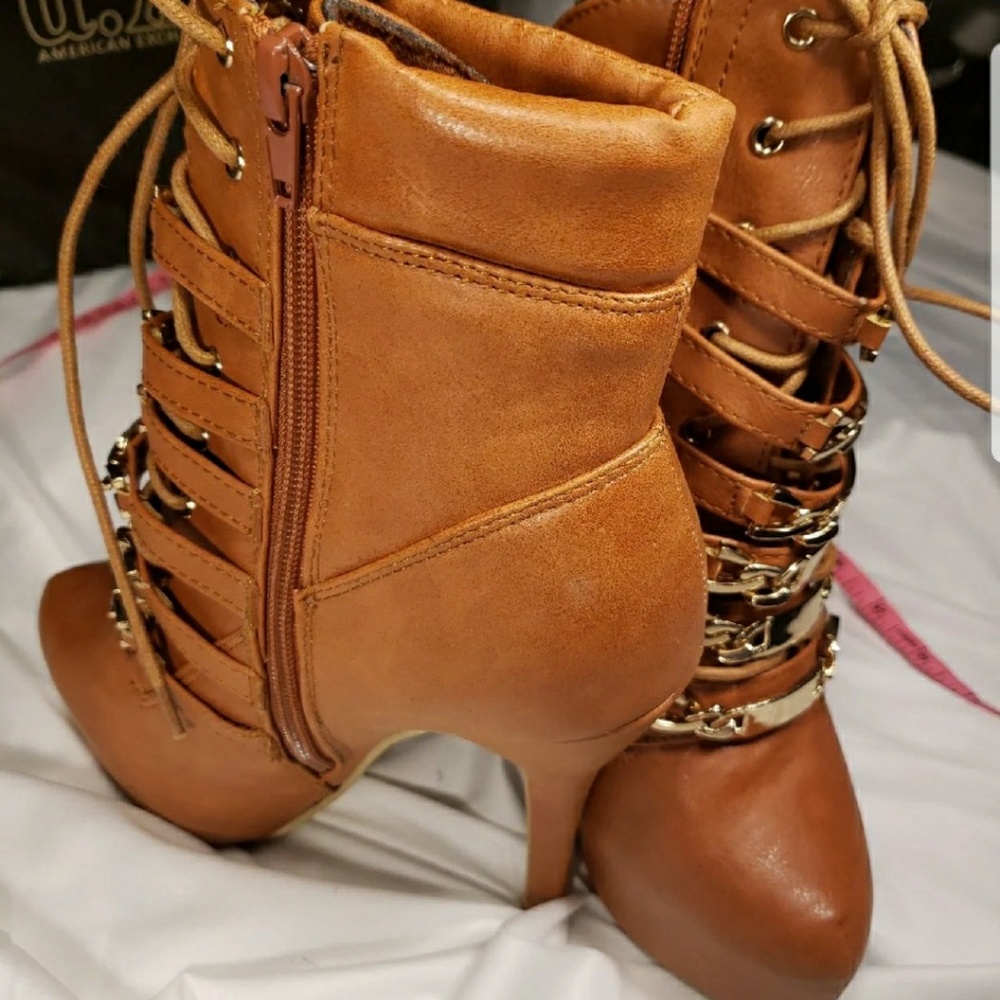 Booties - Picture 4 of 4